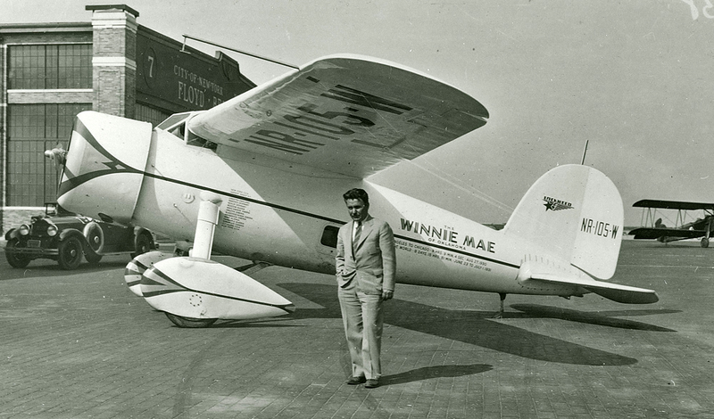 Wiley Post and his Lockheed Vega “Winnie Mae” at Floyd Bennett Field in New York in 1933.